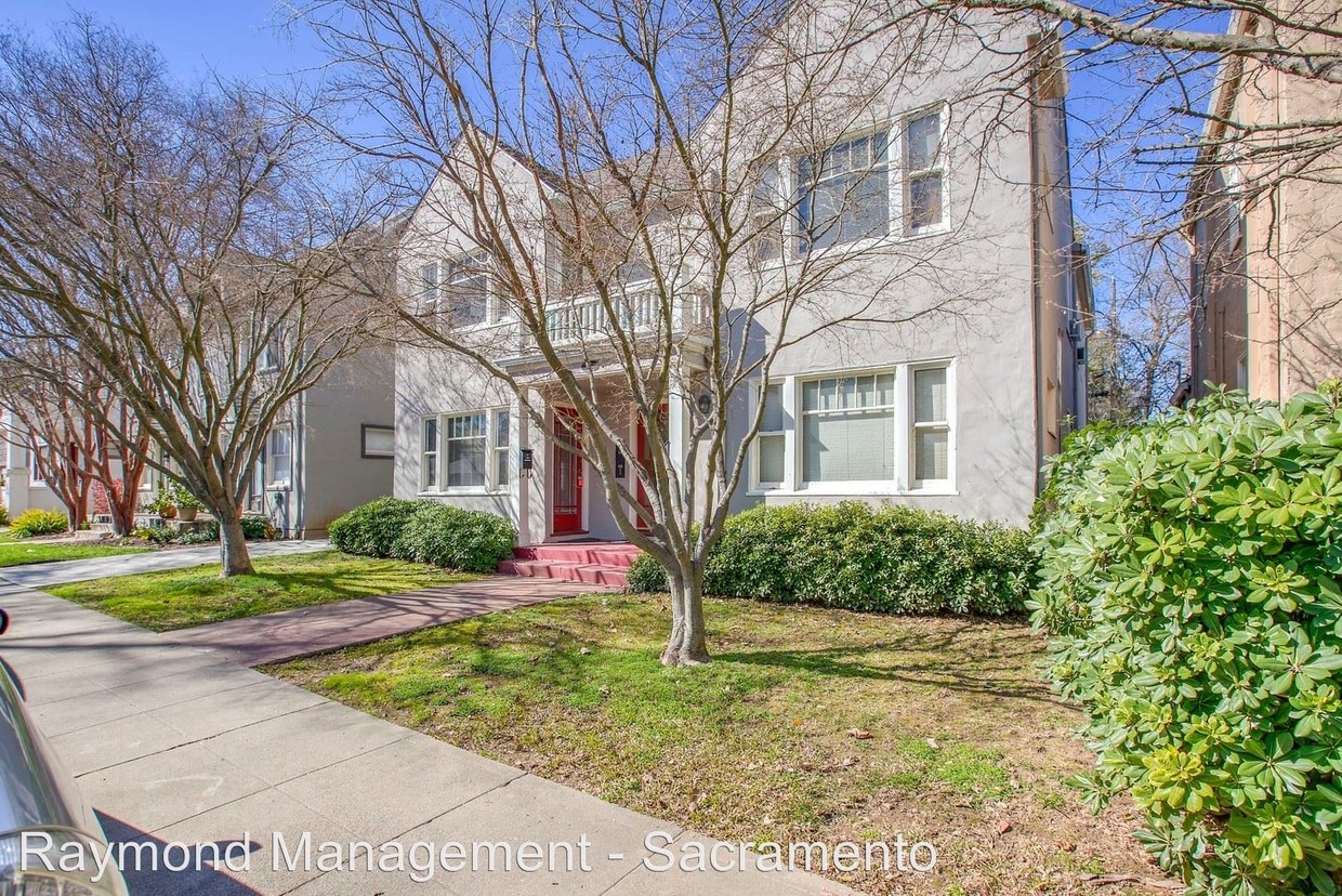 Primary Photo - 920 35th St