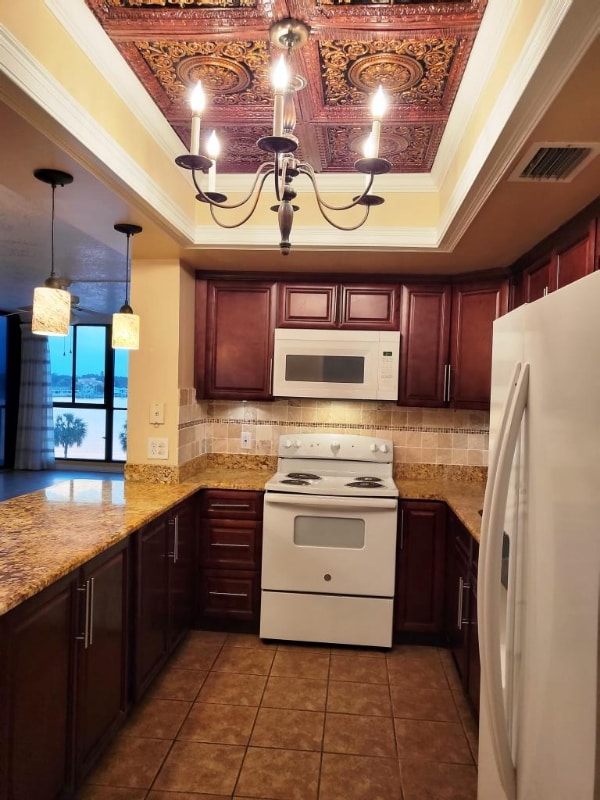 Foto del edificio - 7100 Sunshine Skyway Ln S