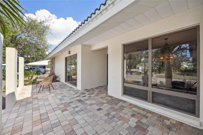 Foto del edificio - 456 Yacht Harbor Dr