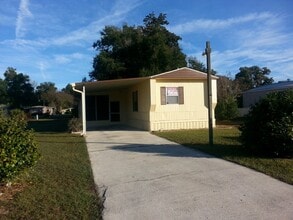 Building Photo - 3851 SW 30th St