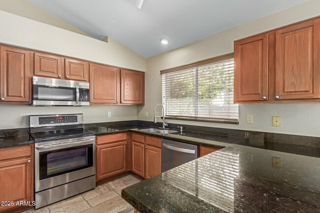 Building Photo - 3839 W Misty Willow Ln