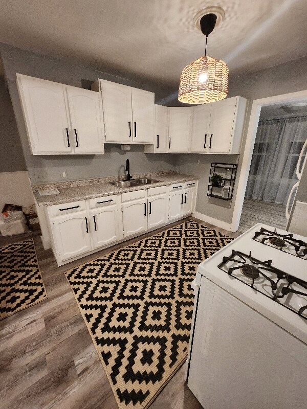 Foto del edificio - 2742 Laport Dr