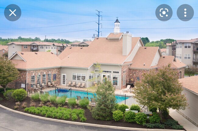 Foto del edificio - 6745 Valley Brook Way