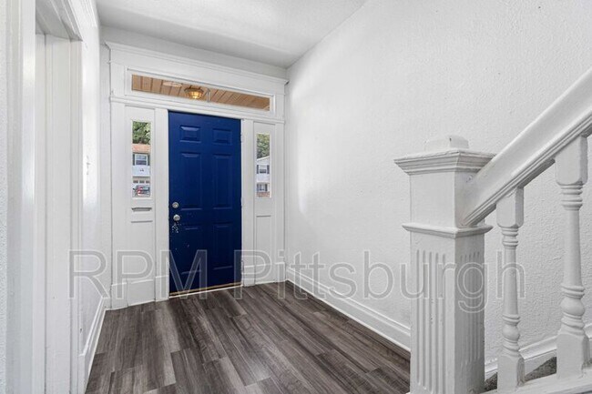 Foto del edificio - 400 W Prospect Ave