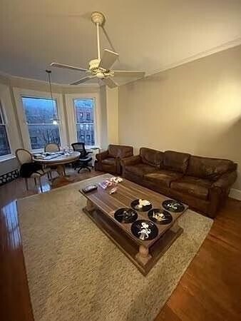 Building Photo - 401 Marlborough St
