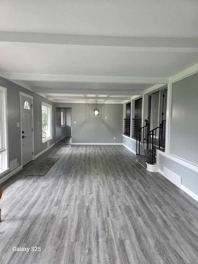 Foto del edificio - 2612 Graceland Rd