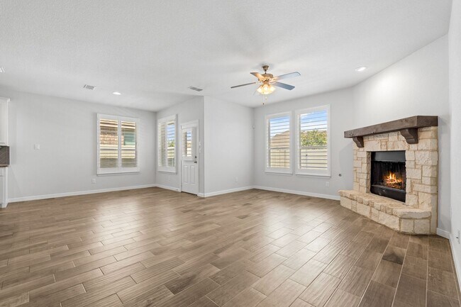 Foto del edificio - VIEW NOW - COMING SOON - Coveted Argyle ISD in award winning Harvest by Hillwood community!