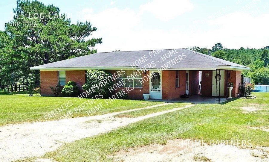 Foto principal - Rent to Own 26 Acre Home with $14,000 Down...