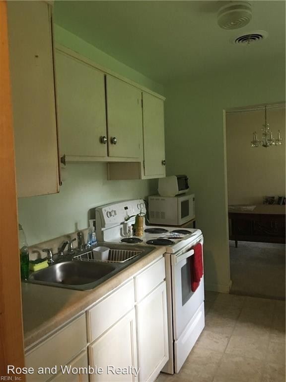 Foto del edificio - 3 br, 1 bath House - 2446 Rankin Avenue