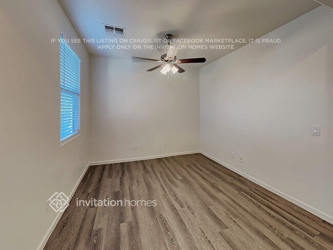 Foto del edificio - 7206 W Illini St