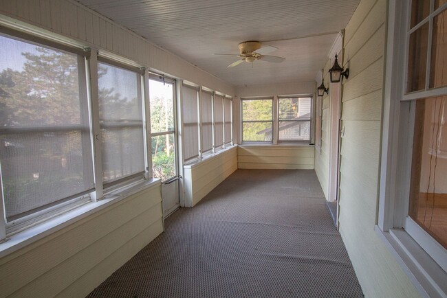 Foto del edificio - Beautiful 4 Bedroom House for Rent | 54th ...