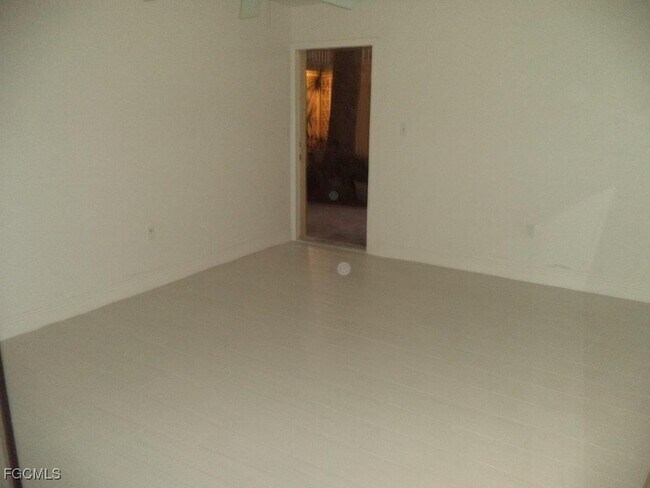 Foto del edificio - 8140 Country Rd