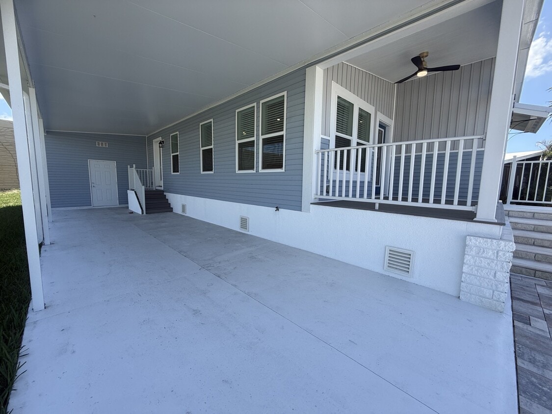 Building Photo - 5715 Camelford Dr