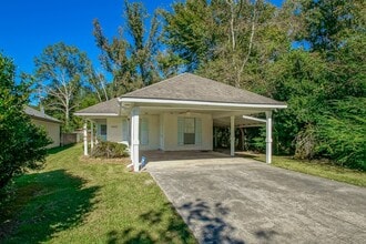 Building Photo - 9493 Gene Buckle Ave