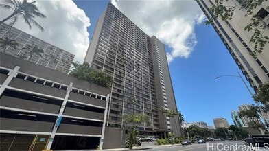 Building Photo - 1255 Nuuanu Ave