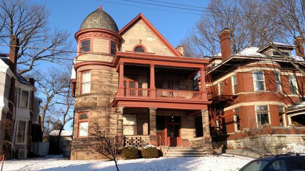 Primary Photo - 3423 Whitfield Ave
