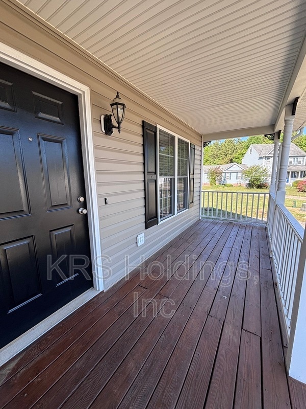 Building Photo - 5701 Piney Ridge Ct