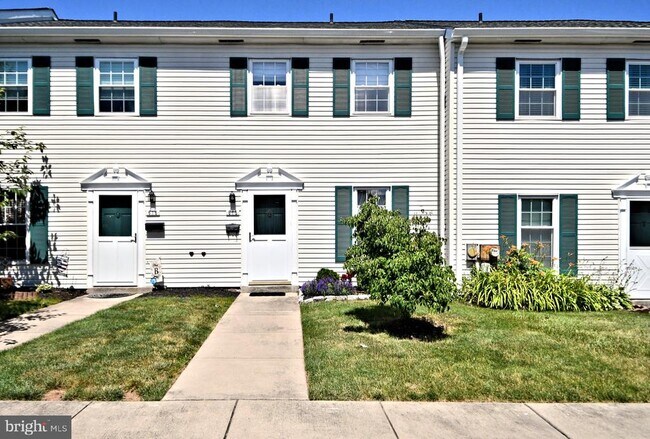 Foto del edificio - 615 Piedmont Ct