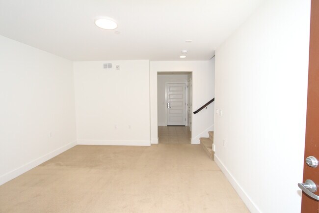 Foto del edificio - 2412 Stearman Ct