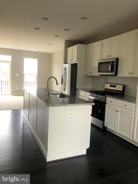 Foto del edificio - 617 Parkside Pl NE