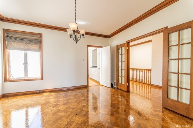 Building Photo - 3737 Divisadero St