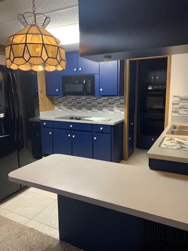 Building Photo - 5990 Deer Park Cir