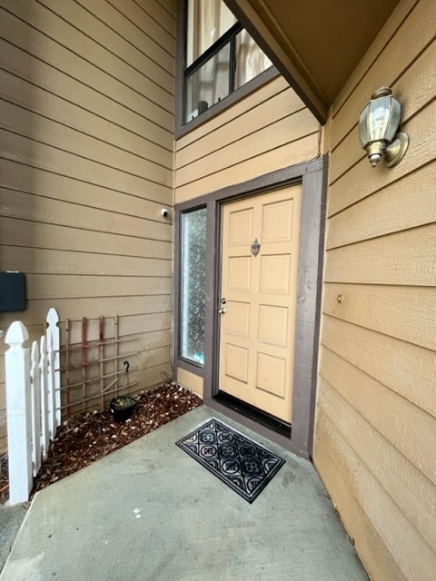 Front door - 1298 Chewpon Ave