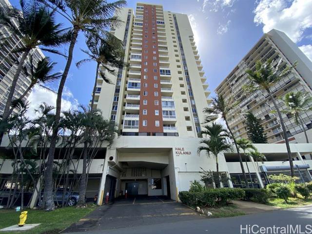 Building Photo - 2740 Kuilei St