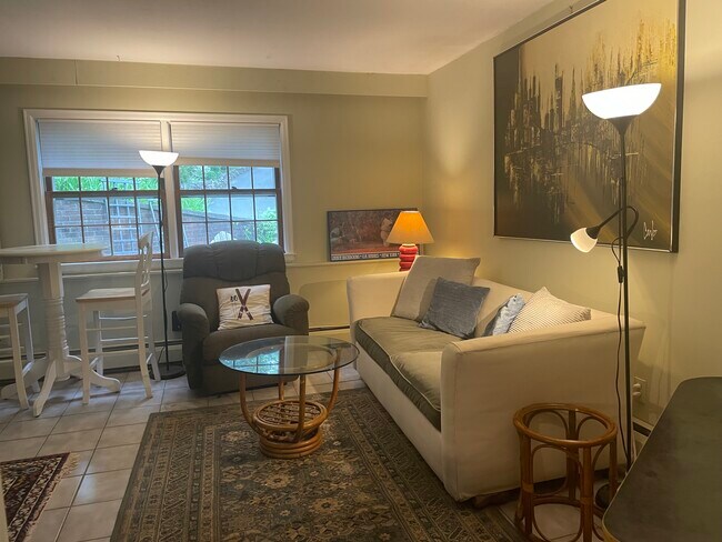 Foto del edificio - 85 Crescent Rd