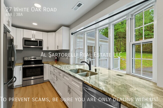 Foto del edificio - 27 White Oak Rd