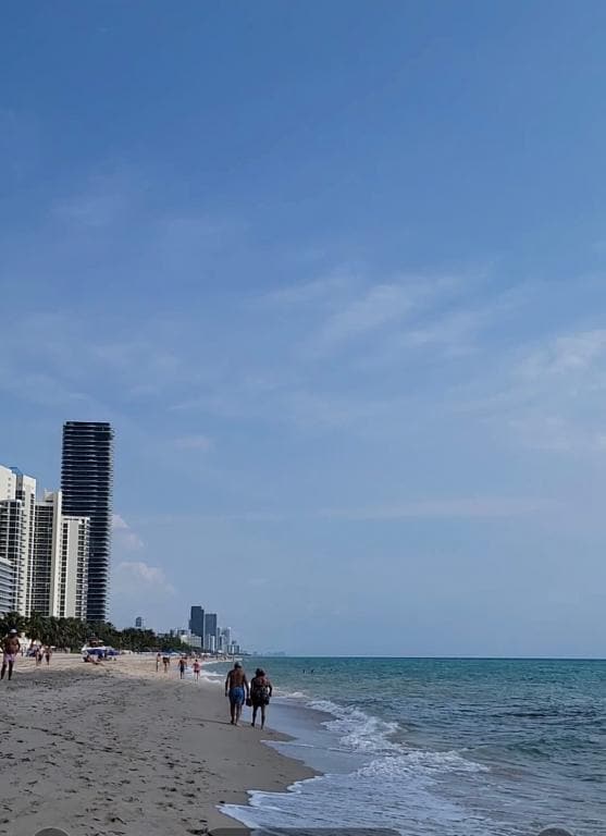 Building Photo - 19201 Collins Ave