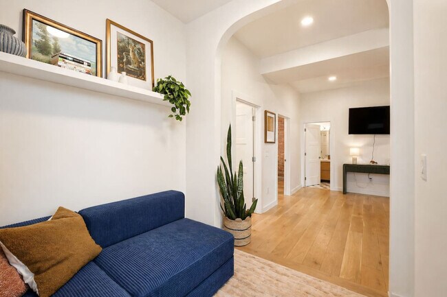 Foto del edificio - 1508 Pleasant St
