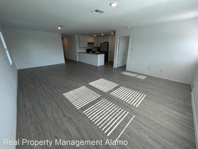 Foto del edificio - 4 br, 2 bath House - 9946 Dicket Mead Road