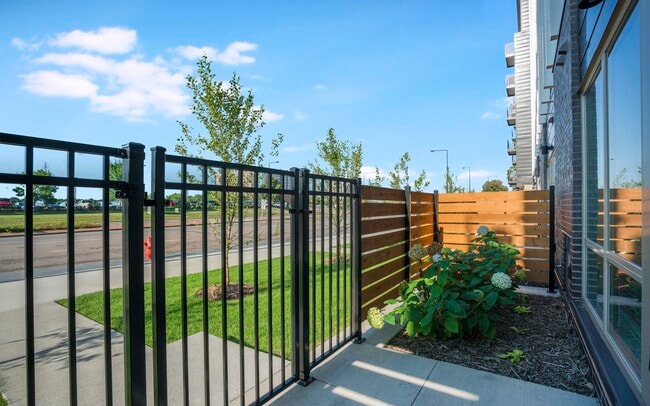 Foto del edificio - Indigo Apartments