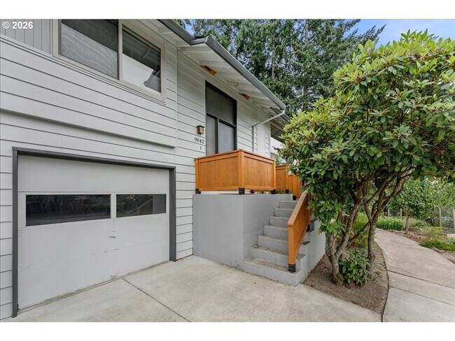 Building Photo - 9040-9042 SW Monterey Place - 9042