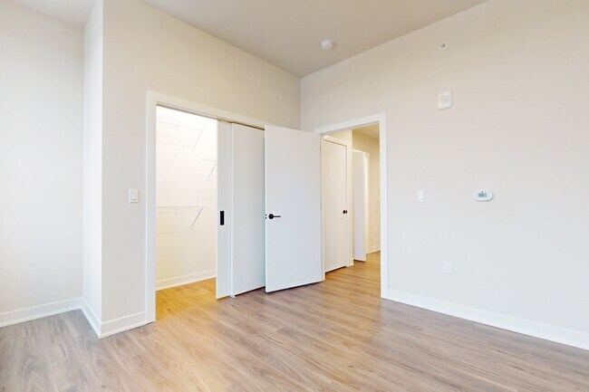 Interior Photo - Roxford at The Crosswalks