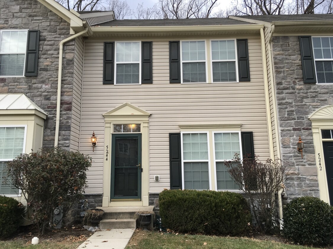 Primary Photo - Three-Bedroom Townhome in Wyndholme Woods ...