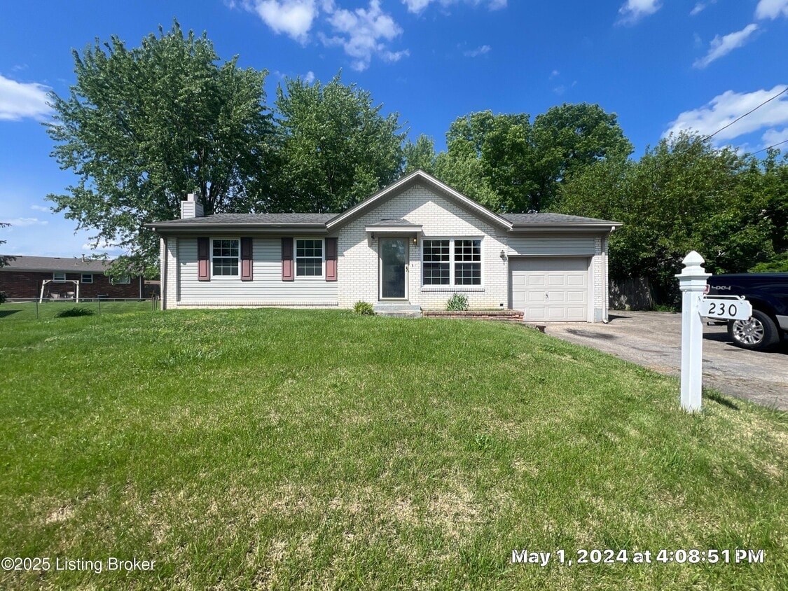 Foto principal - 230 S Circlecrest Dr