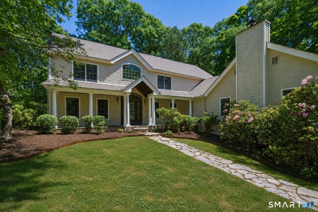 Foto del edificio - 39 Powder Horn Hill Rd