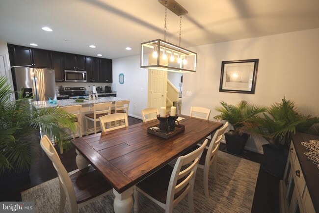 Building Photo - 130 Intrepid Ln