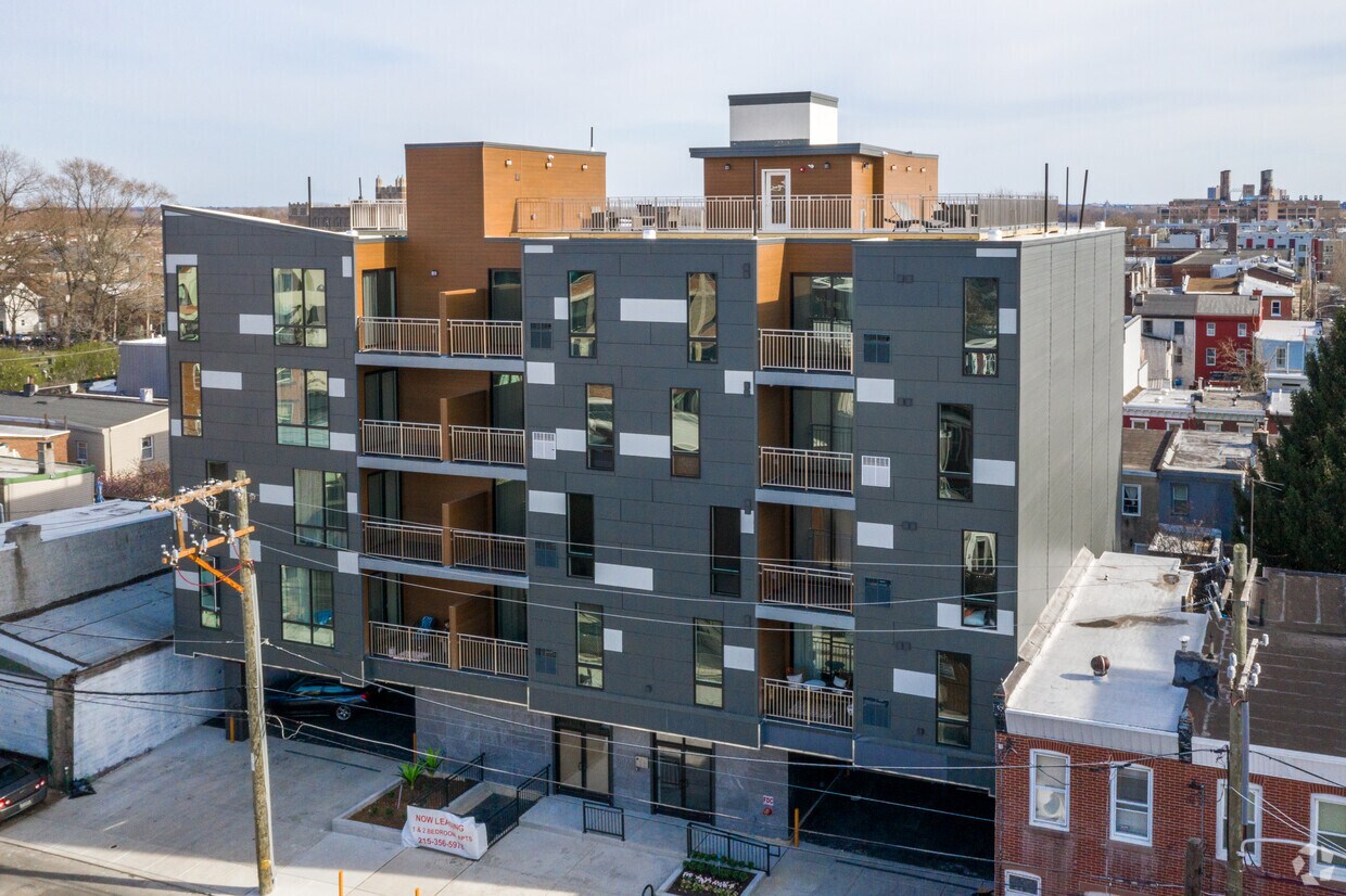 Foto principal - 438 Memphis St