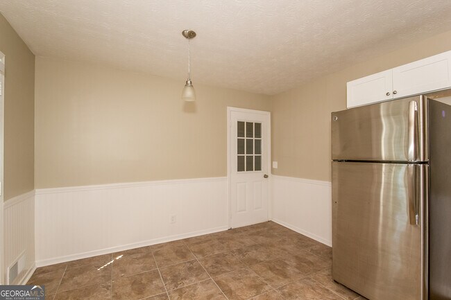 Foto del edificio - 684 Lookout Ct NW