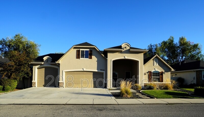Foto principal - 8848 W Ben St