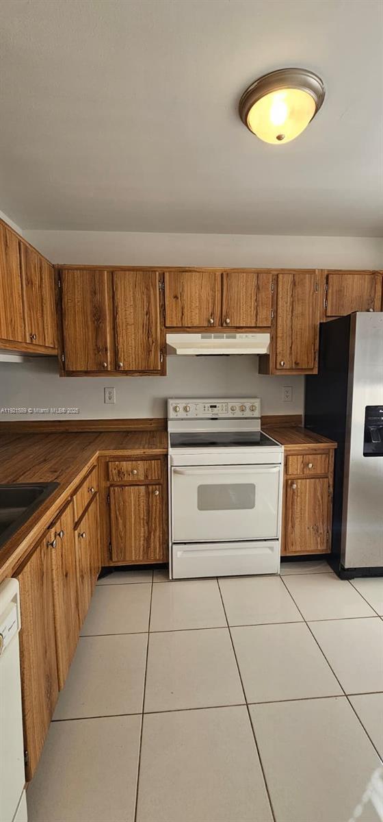 Foto del edificio - 3221 W Meadows Cir