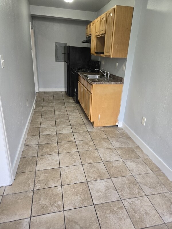 Foto del edificio - 453 N 50th St