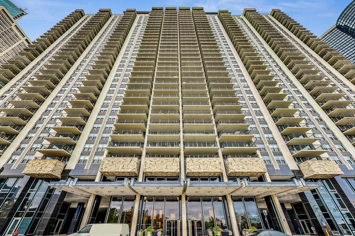Foto principal - 400 E Randolph St