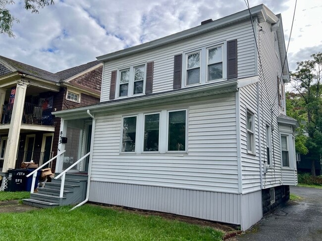 Building Photo - 855 Ackerman Ave