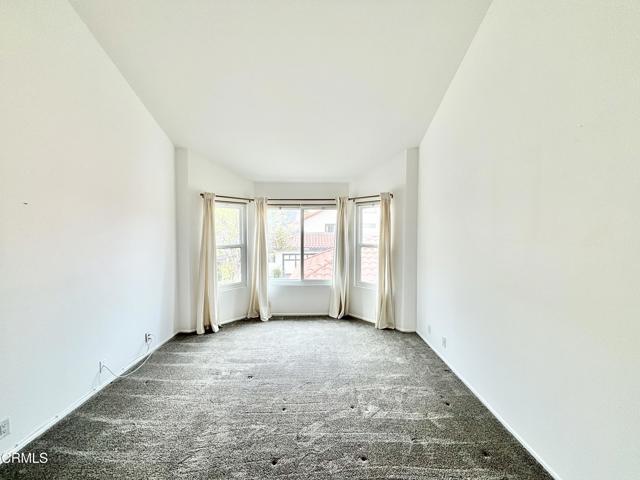 Building Photo - 2287 Martinique Ln