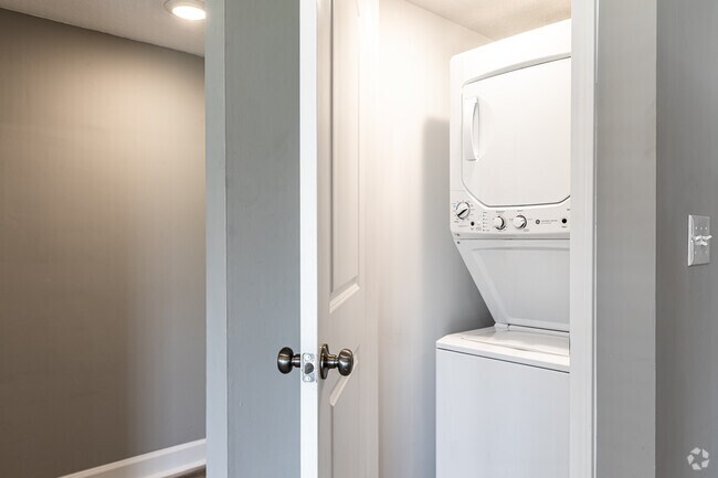 2HAB, 1BA - 950 ft² - The Shawnee