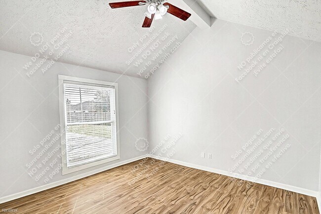 Building Photo - 3 br, 3 bath House - 6802 Prairie Village Dr
